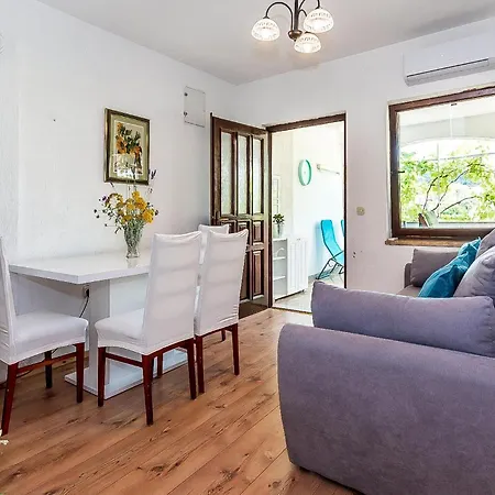 Appartement 2 Bedroom Cozy In *