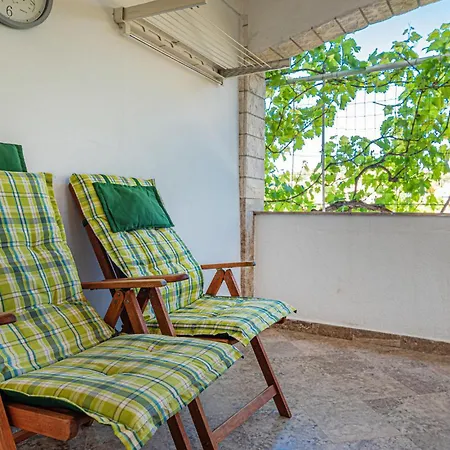 Appartement 2 Bedroom Cozy In