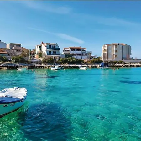 Appartement 2 Bedroom Cozy In *