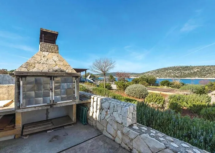 2 Bedroom Cozy In * Rogoznica (Sibenik-Knin)